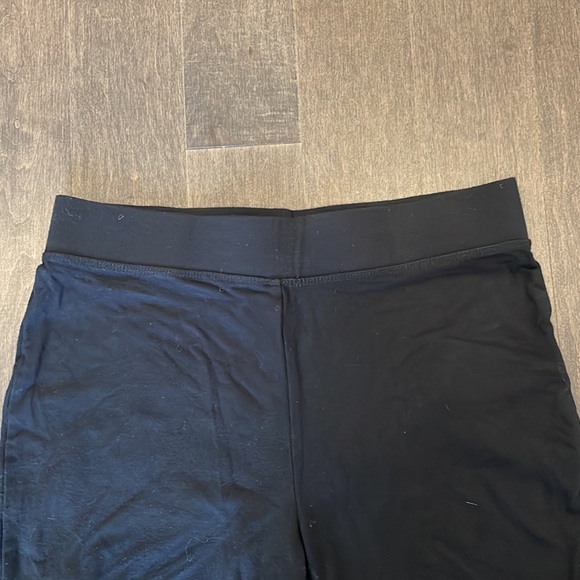 Tights - Picture 2 of 3